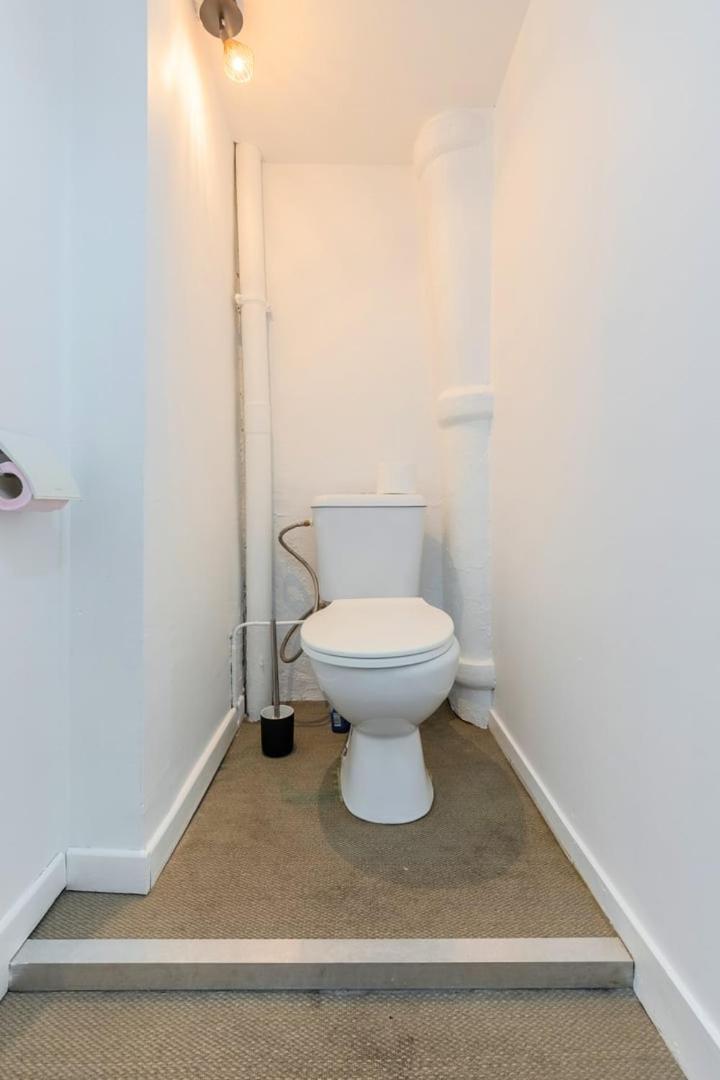 2-Bedroom Apartment Near Metro Lille Exterior photo