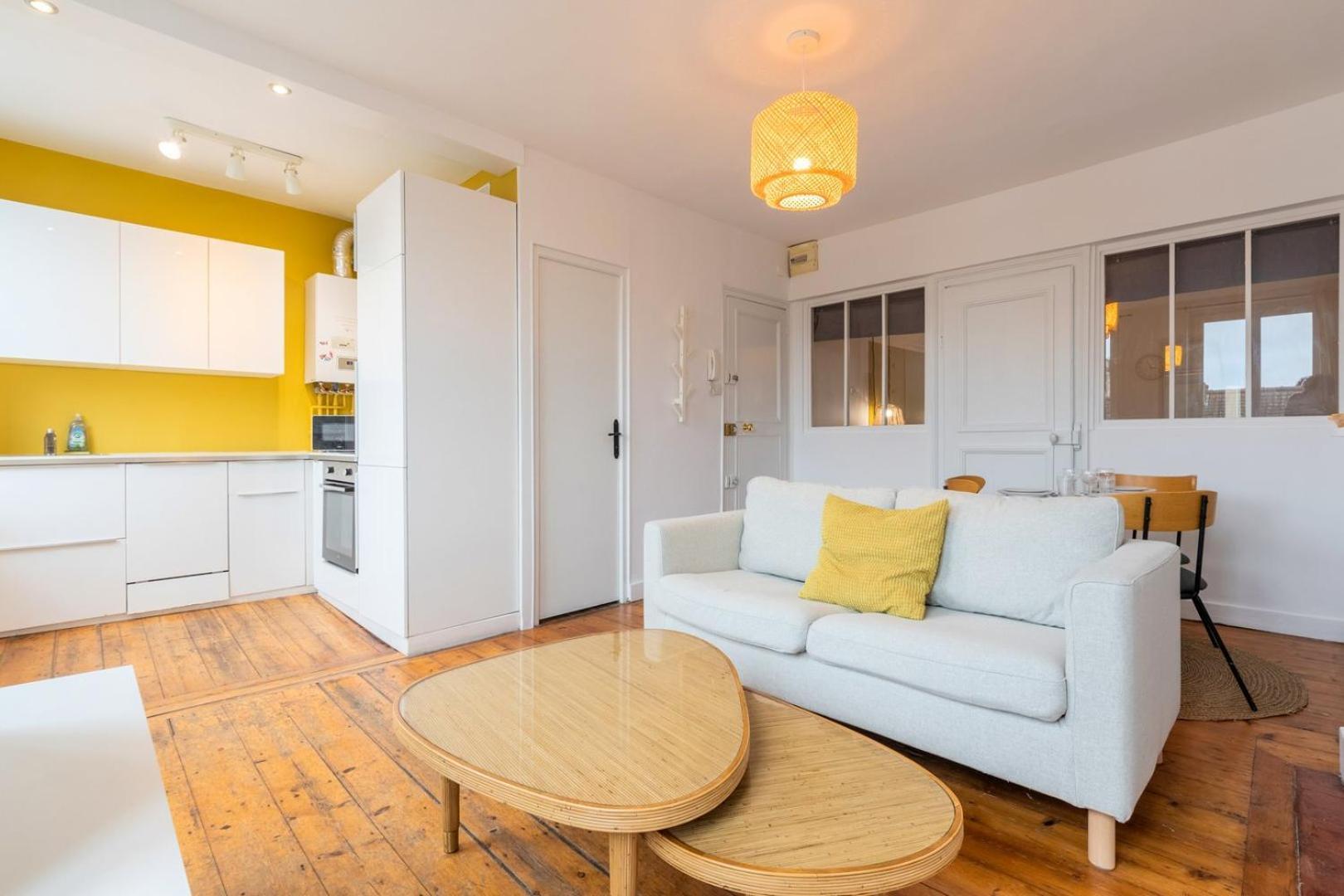 2-Bedroom Apartment Near Metro Lille Exterior photo